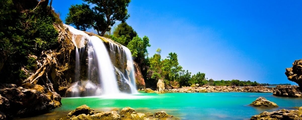 pantai-toroan2 » berkah jaya trans